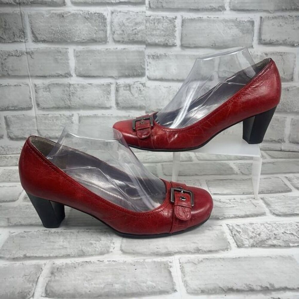 Ecco Bouillon Women's Size 40- 9.5 US Red Leather Buckle Comfort Heel Shoe